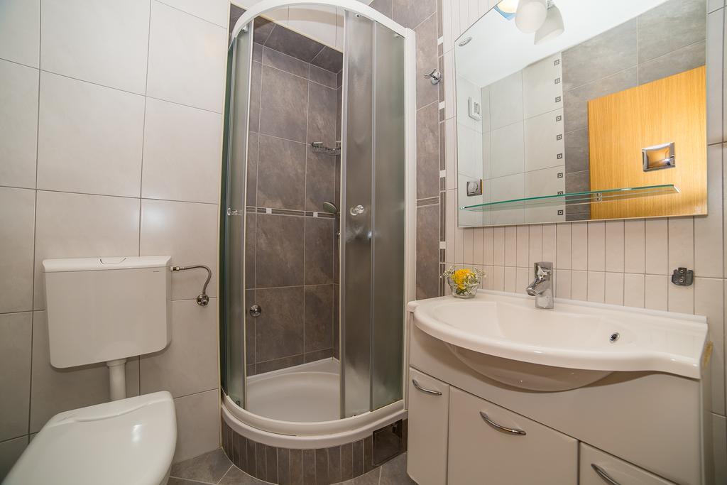 Apartments Kristina Makarska Kültér fotó